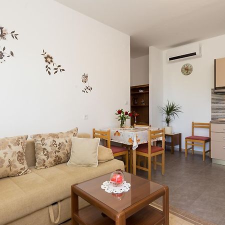 Apartments Olive Mlini Εξωτερικό φωτογραφία