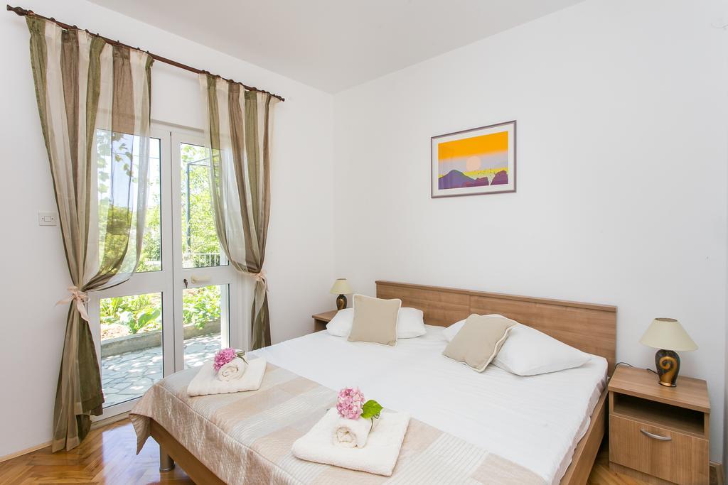Apartments Olive Mlini Εξωτερικό φωτογραφία